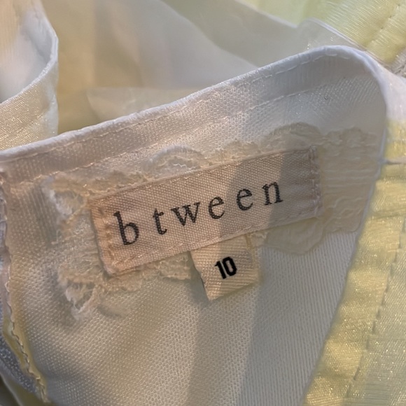 Girls  Yellow and white Dress - Picture 10 of 10